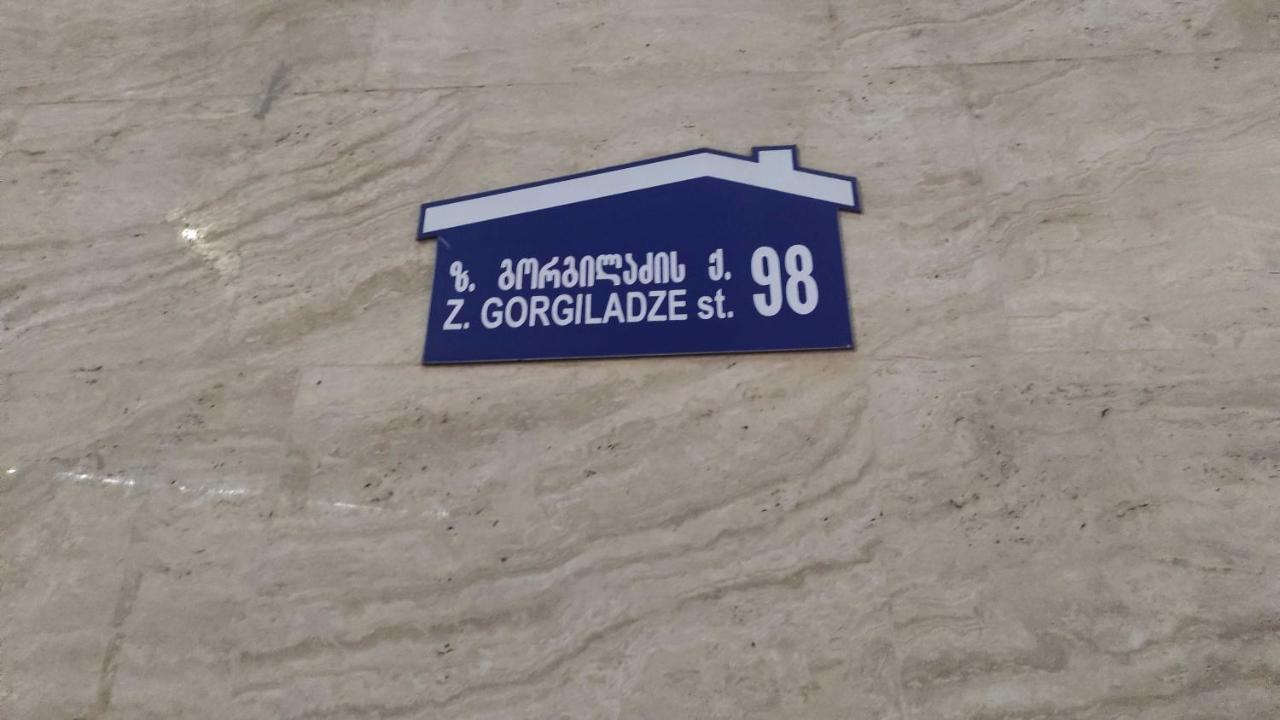 Darianna Batumi Hotel Bagian luar foto