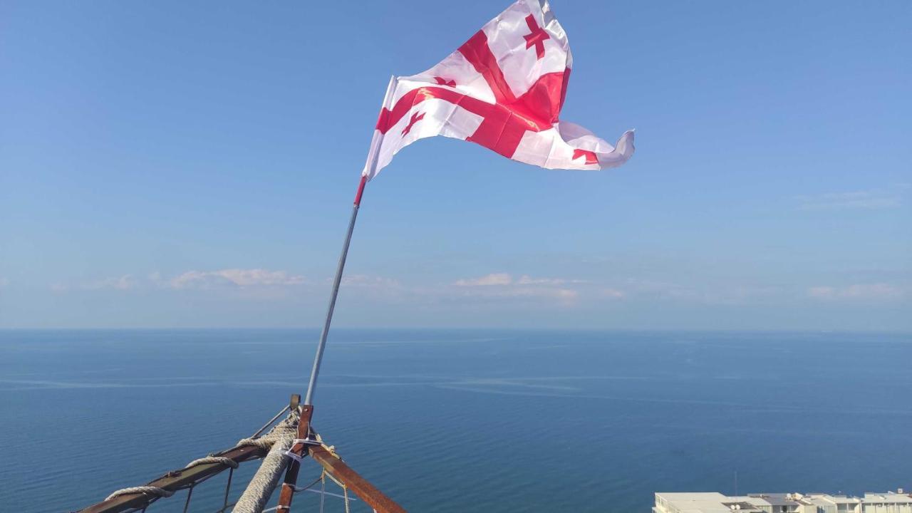 Darianna Batumi Hotel Bagian luar foto