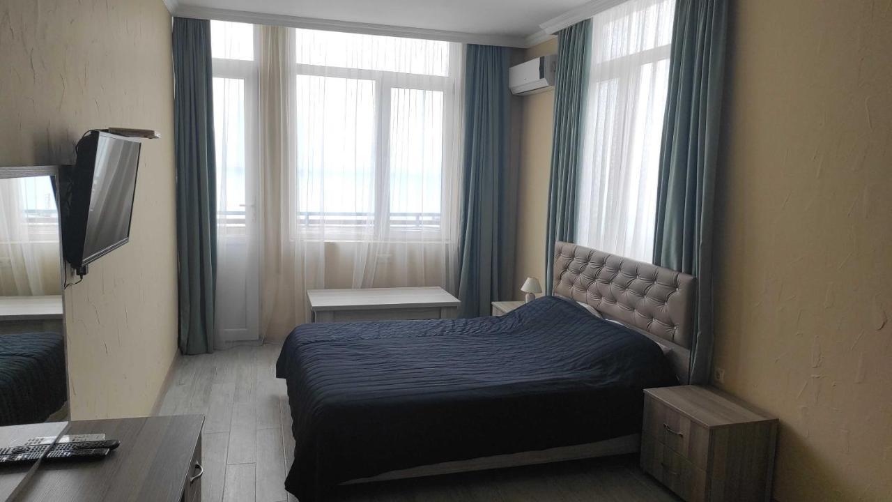 Darianna Batumi Hotel Bagian luar foto