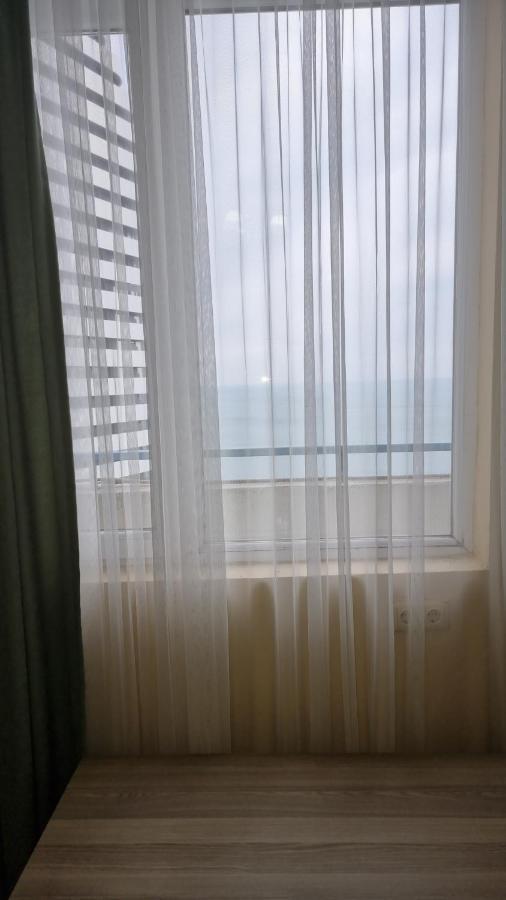 Darianna Batumi Hotel Bagian luar foto