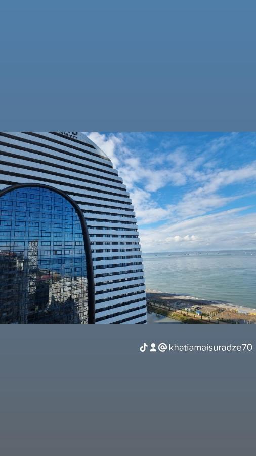Darianna Batumi Hotel Bagian luar foto