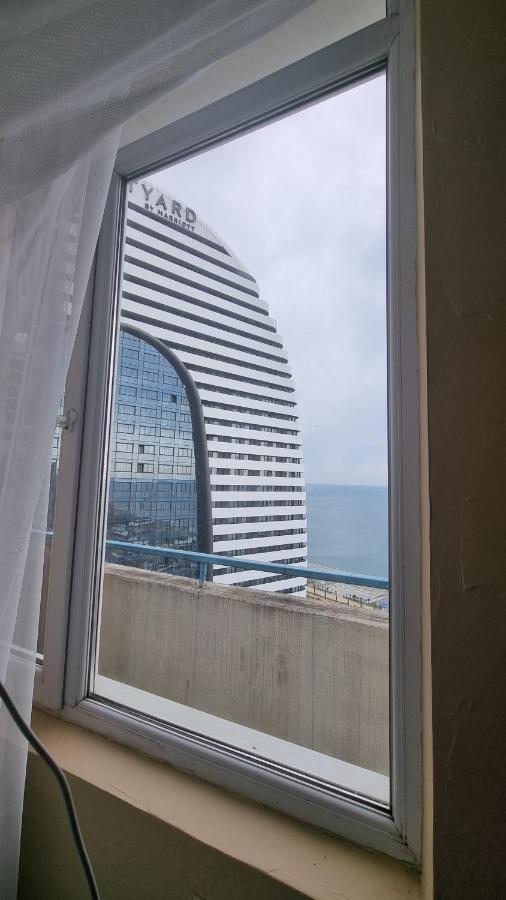 Darianna Batumi Hotel Bagian luar foto